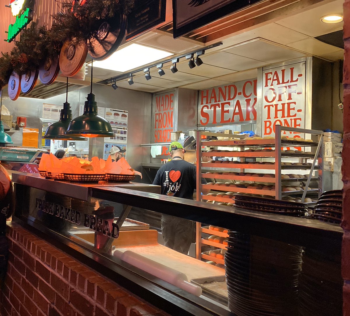 Thinking about what to serve your family for dinner tonight?  Join <a href="/RumRiverElem/">Rum River Elementary</a> at <a href="/texasroadhouse/">Texas Roadhouse</a> and support our 4th grade ‘Share the Warmth’ (blanket) project!