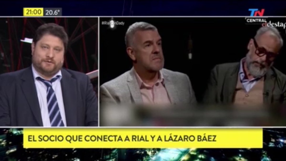 FrankZappa_'s tweet photo. Me encanta!!
@wwnicolas mandando al frente al impresentable @rialjorge !!
Rial conectado a Lázaro Báez.
Todo tiene que ver con todo no??
Estabas ensobrado Jorge!! https://t.co/3SxgOxOC3F