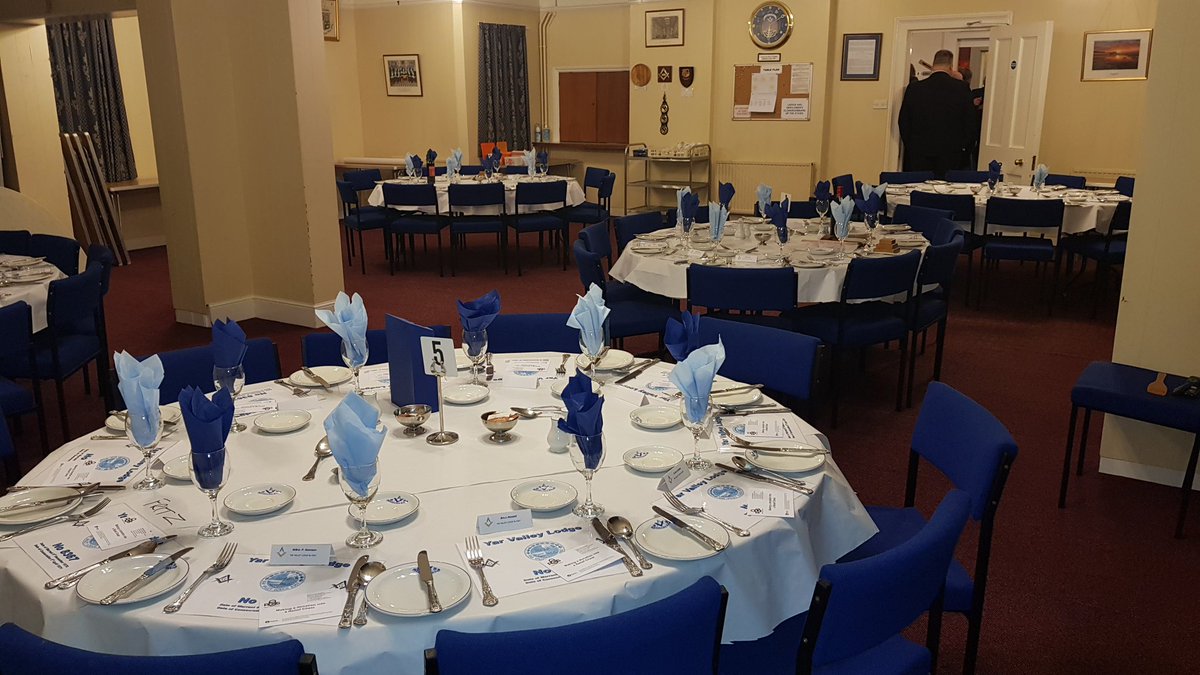 MM_8367's tweet photo. Late post but only just only home from an excellent evening... successfully managed to deliver my second initiation as WM of #yarvalley8367, 50 in attendance including 8 #RulingMasters from the @solentmasons area of @HantsMason a brilliant night all round, great atmosphere. https://t.co/upKw0Cz8r4