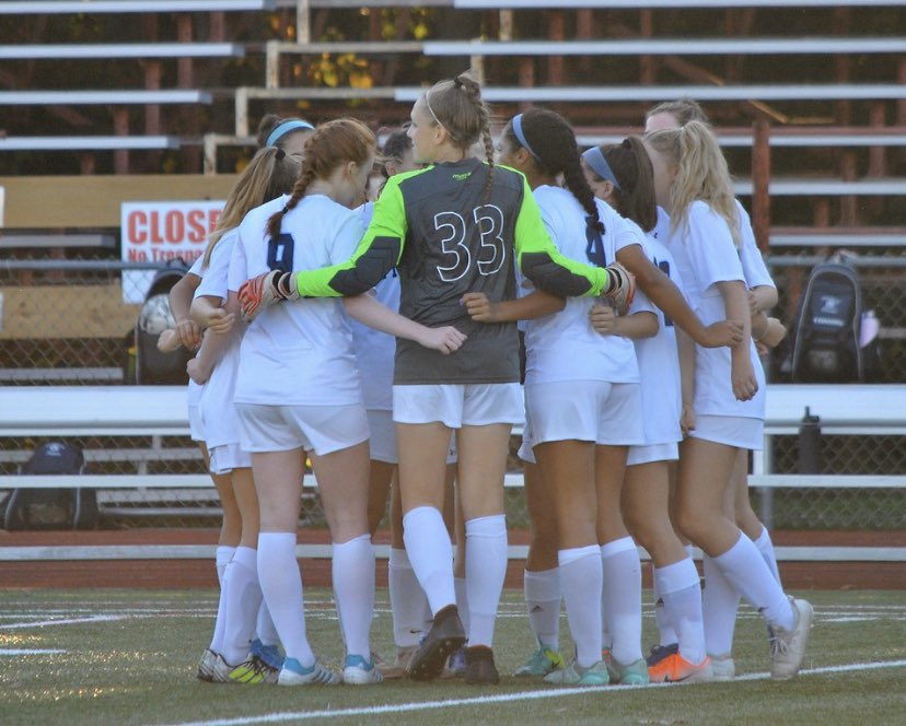 FHS Girls Varsity Soccer tweet media