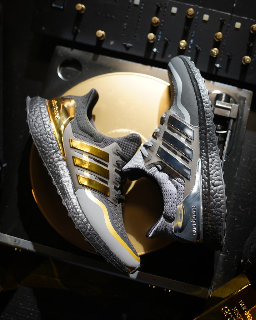 Foot Locker on Twitter: "🥇🥈 #adidas Ultraboost Pack' Available Now, In-Store Select Left Online Shop: https://t.co/qyHmRsu82Z https://t.co/9tVe1rXBgF" Twitter