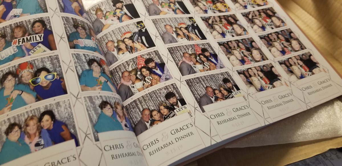 csraphotobooth's tweet image. Scrapbooks let you relive that special moment 🙂🙂