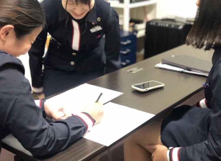 こんにちはメディアテレコムの🅾️です🌱
11月はメディアテレコム恒例の社員旅行です✈️
今年は兵庫に決定しました📍
行くのも勿論楽しみにしていますが先輩や同期と、行きたい場所を考えるのもすごく楽しいです❗️ 
社員旅行でいい応対を学びスタッフ間の仲を深められるよう今月も精一杯頑張ります💪