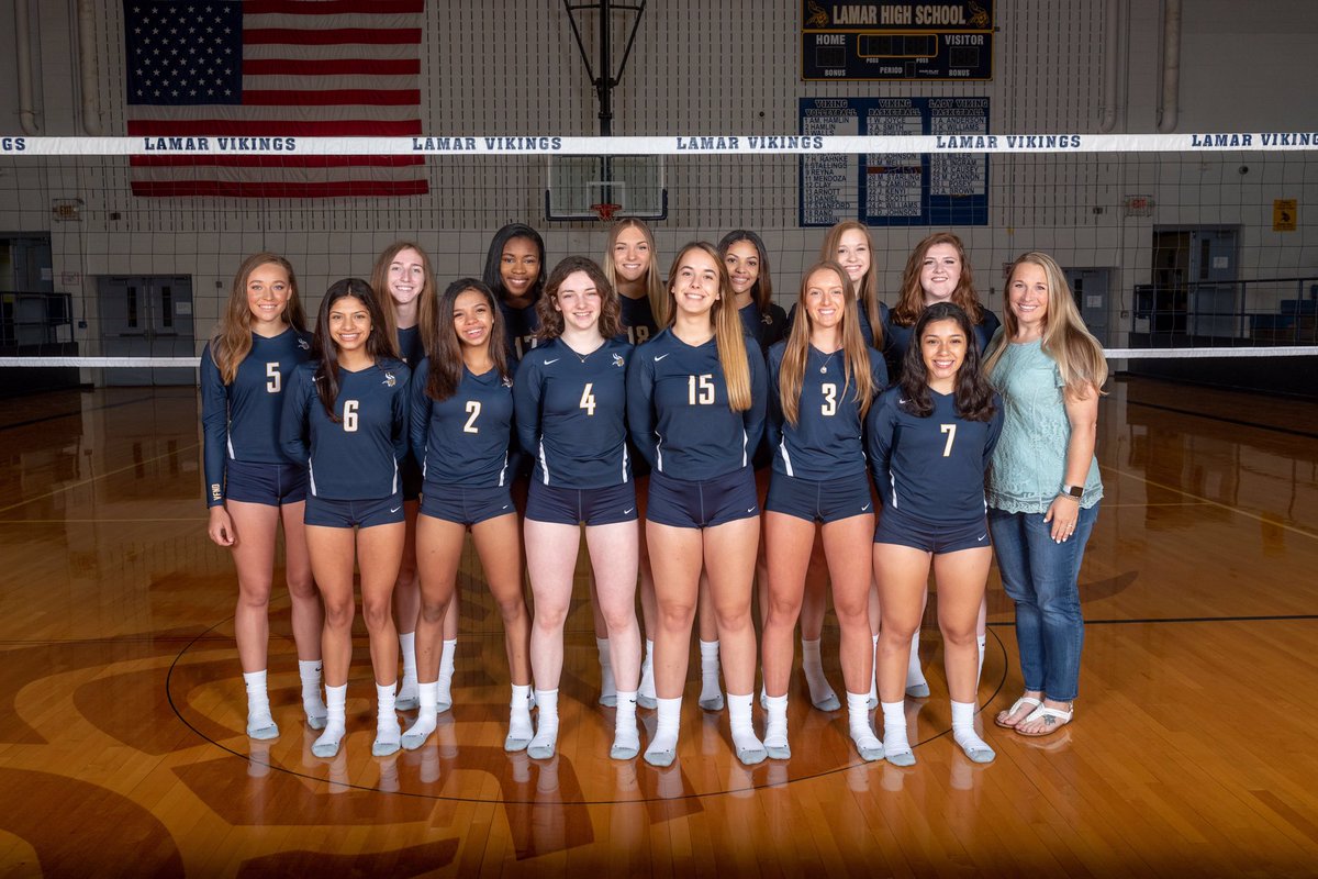 hdw5707's tweet image. It’s time to chase greatness! #LHSVB #Playoffs2019 💛💙