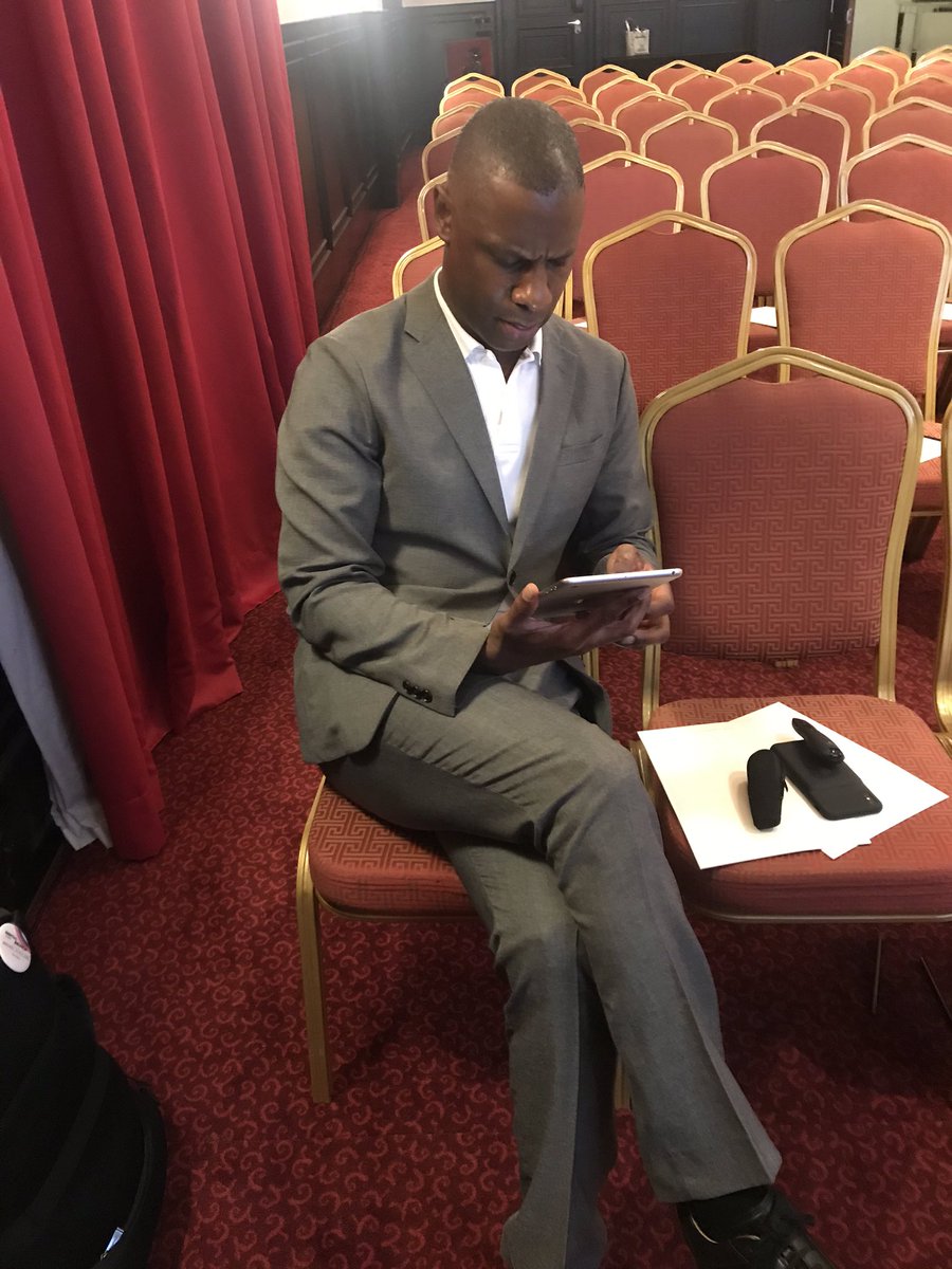 En mode préparation #DigitalBrunch <a href="/Juvillier/">Michel Juvillier</a> <a href="/eschnub/">Eric Schnubel</a> @IABFrance <a href="/Juvillier/">Michel Juvillier</a> <a href="/lnchartier/">Helene Chartier</a> <a href="/thenextclic/">Thenext.click</a> #Casablanca