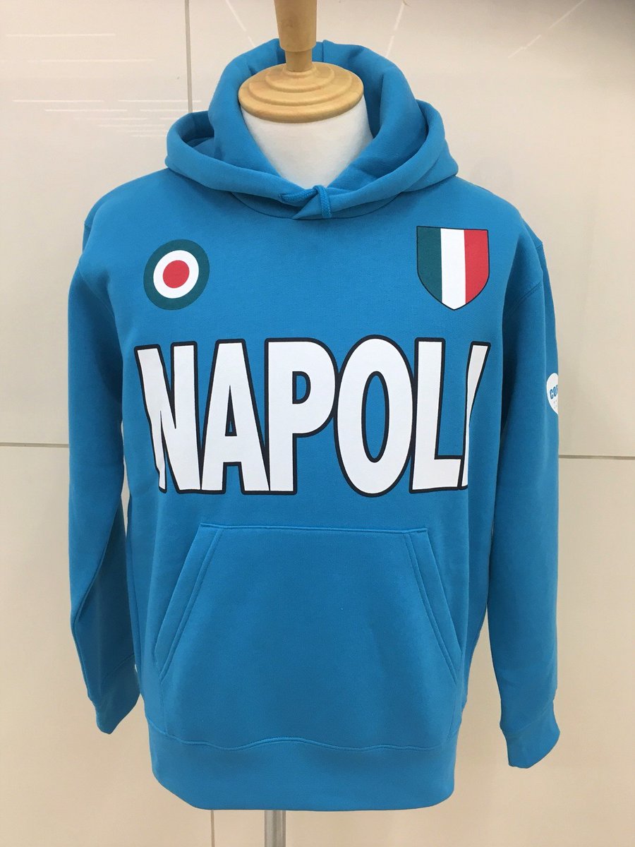 Deportes Harajyuku Twitterissa Corazon 売り切れ必至 80 S Napoli No 10パーカー 発売中 80年代のナポリの １０と言えば ナポリの王様 ですよね ナポリの10番は永久欠番なので説明不要ですね カラーは オーシャンブルー サイズは S Xxlまで ７
