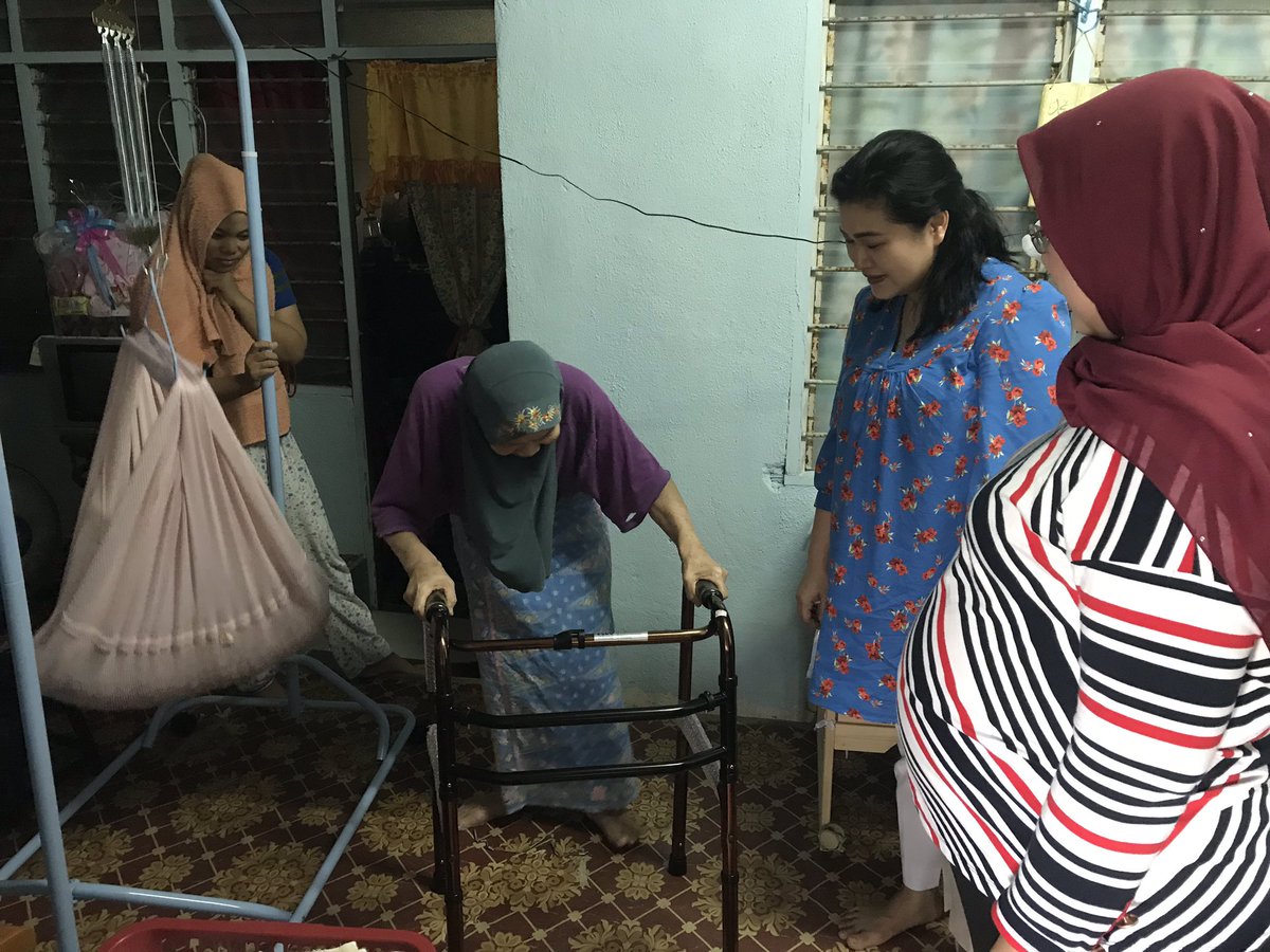 ArifAkarUmbi's tweet photo. β.. Hidup bukanlah perlumbaan, melainkan perjalanan yang harus dinikmati & disyukuri...β
#DemiMim
#IIHeartBeats https://t.co/UvGSkSGxXg
