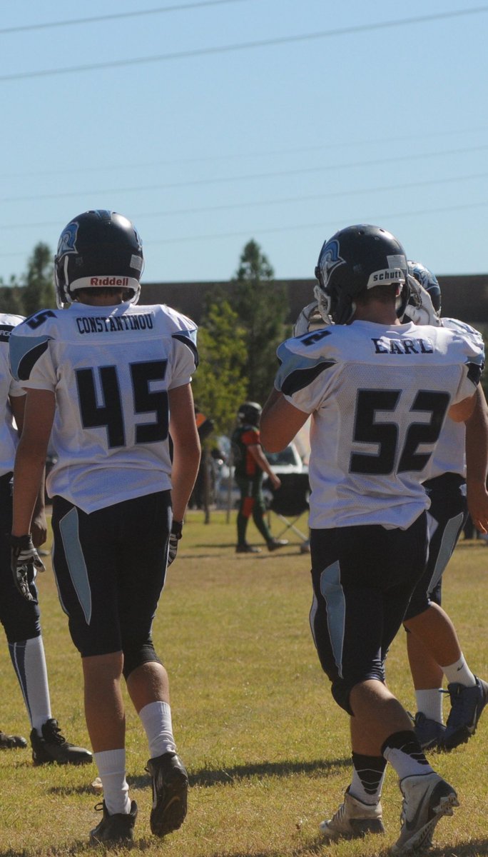 WillConstantin4's tweet photo. Unbelievable being able to play my senior year of football with my day 1 brother. You made me remember how fun the game is and I thank God for allowing me to play alongside the hardest working kid I’ve ever met. The world is yours Pdog. One love 🌯🌯🌯 #burritos https://t.co/Z5WzU1RK3v