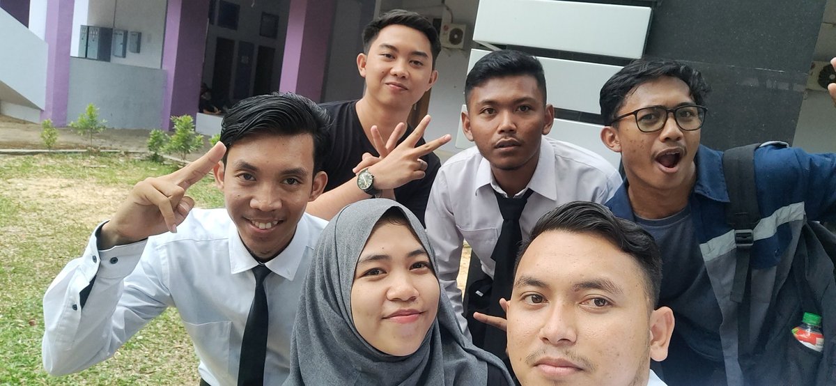 RFebryyadi's tweet photo. #pendadaran santuy
@yustikaarmelia1 @kahfihabibi9 @musuhkoceng_abu @Mejisuparto_ @AlifiaFiqriSrg https://t.co/bt2UWL57AJ