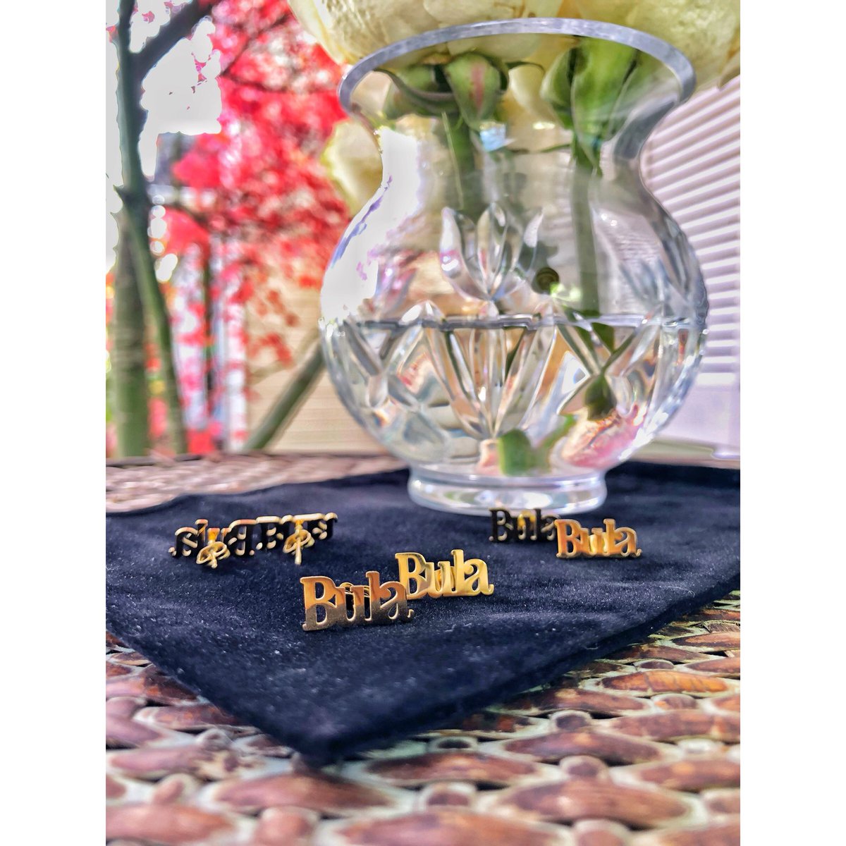Our #Bula #earrings will make the perfect #holiday gift 🎁 you can find them on our site for only $14.99 #happyholidays2019 #holidaygifts #rugbygirls🏉 #rugbygirl #rugby #womensrugby7s #girlsruletheworld #hsbcrugby7s #usawomensrugby7s #canadarugby7s #fijiwomensrugby7s