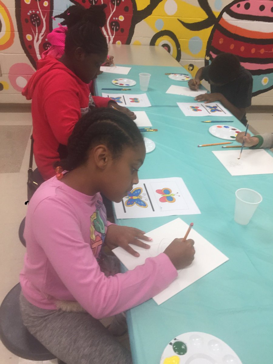 IbTennyson's tweet photo. Our IB Ambassadors of the Month (Balanced) are talented artists @ojc223 @DunbarSessoms @IBatBPA @DrEmilyAMassey https://t.co/wyTxB2inFf