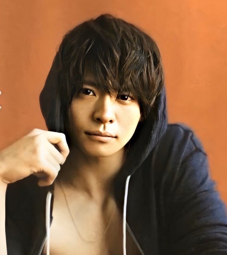 くん anan 岸