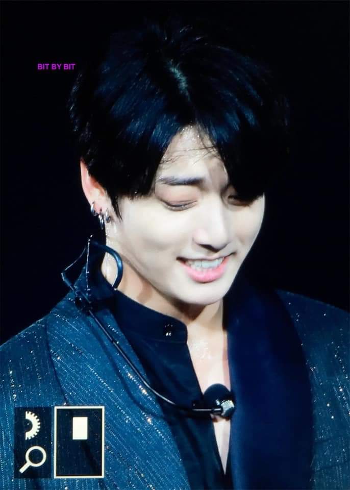 HadjerMayssa's tweet photo. Don't be sad 
Keep smiling
You're not alone 
You're in my heart 
You're my everything 
Please be safe 
Don't worry I pray for u
I'm sure that you'll be fine and in safe
My jungkookie I miss u
I'm with you forever
@BTS_twt
I wish you're fine , and happy
Please jk don't be sad https://t.co/EcpjzXpYz9