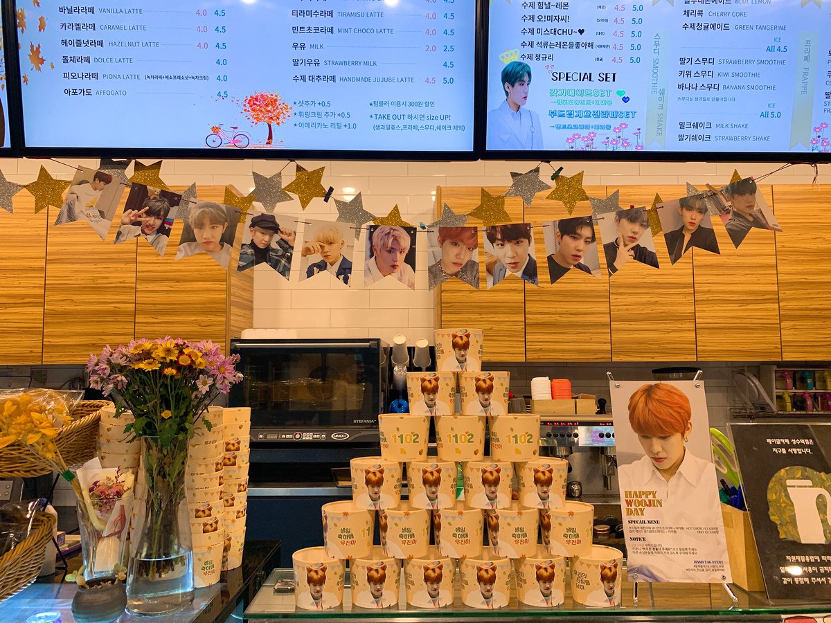 ye_548's tweet photo. 🐿우진투어 1102 - 성수 가뜨머차(@9699_0211)
우진날❣️ 카페에서 워너원때부터 예삐의우진이까지 다 만나볼 수 있어서 너무너무 좋고, 제가 더 행복했습니다❤️ 그리고 증사받고 진짜,,말잇못,,🙊🙈특전 최고입니다 진짜😭❤️감사합니다❤️

#말해줄게_내_사랑의_이유
#우리의_진심을_담아_생일축하해 https://t.co/khZfdML0go
