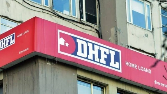 UpKhabarin's tweet photo. यूपी ईपीएफ-DHFL घोटाला: अखिलेश सरकार में नहीं योगी के सत्ता संभालने के बाद लिया गया निवेश का फैसला - https://t.co/21kjSo3FJt https://t.co/VOl19FPMh2