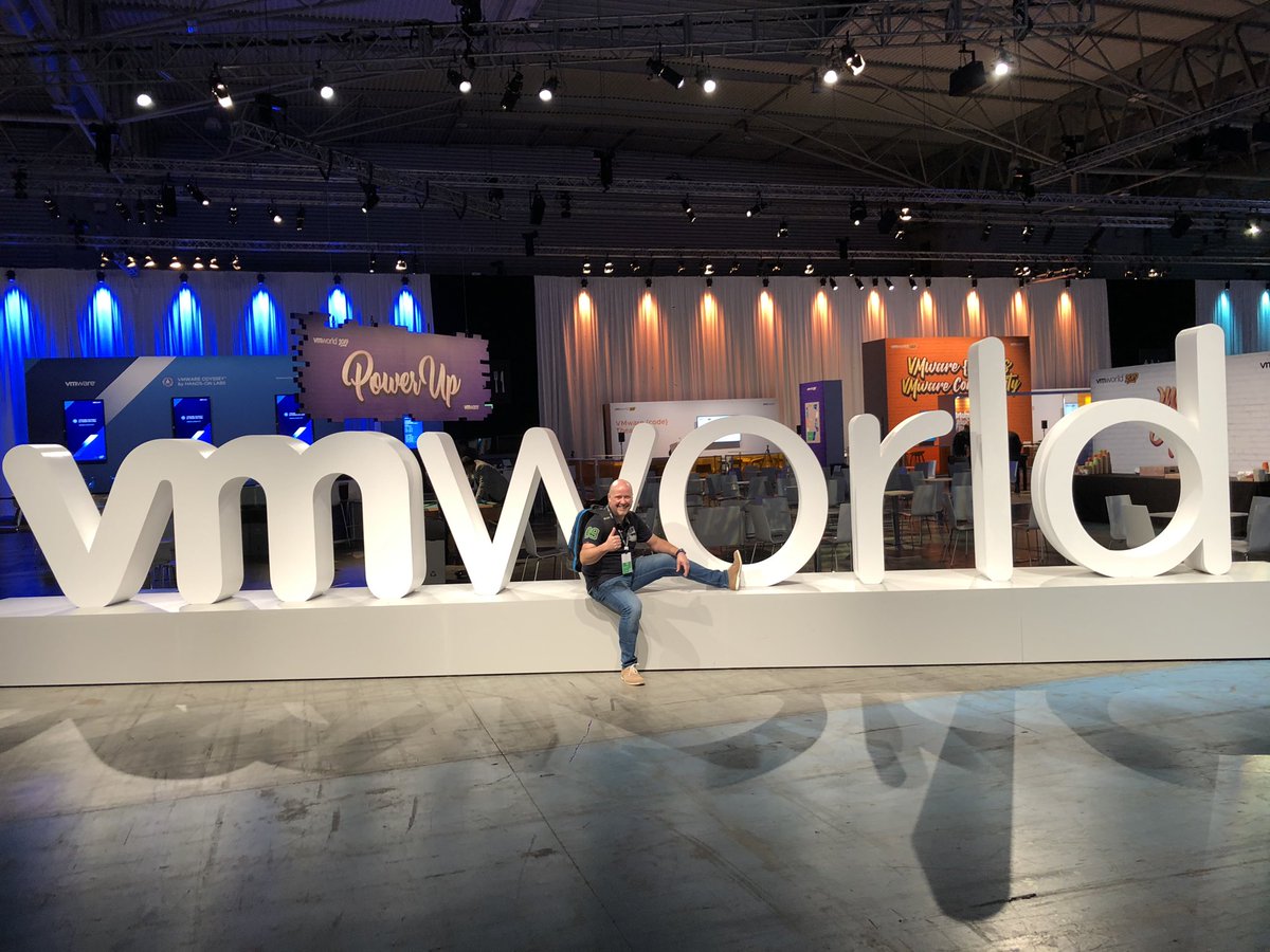 Goodmorning <a href="/VMworld/">VMworld</a>! Ready for day 2 with <a href="/Sjoerdvdn/">Sjoerd vd Nieuwenhof</a> <a href="/ACA_IT_NL/">ACA IT-Solutions</a> #vmware <a href="/VMware_Partners/">VMware Partner Connect</a> #vCommunity
