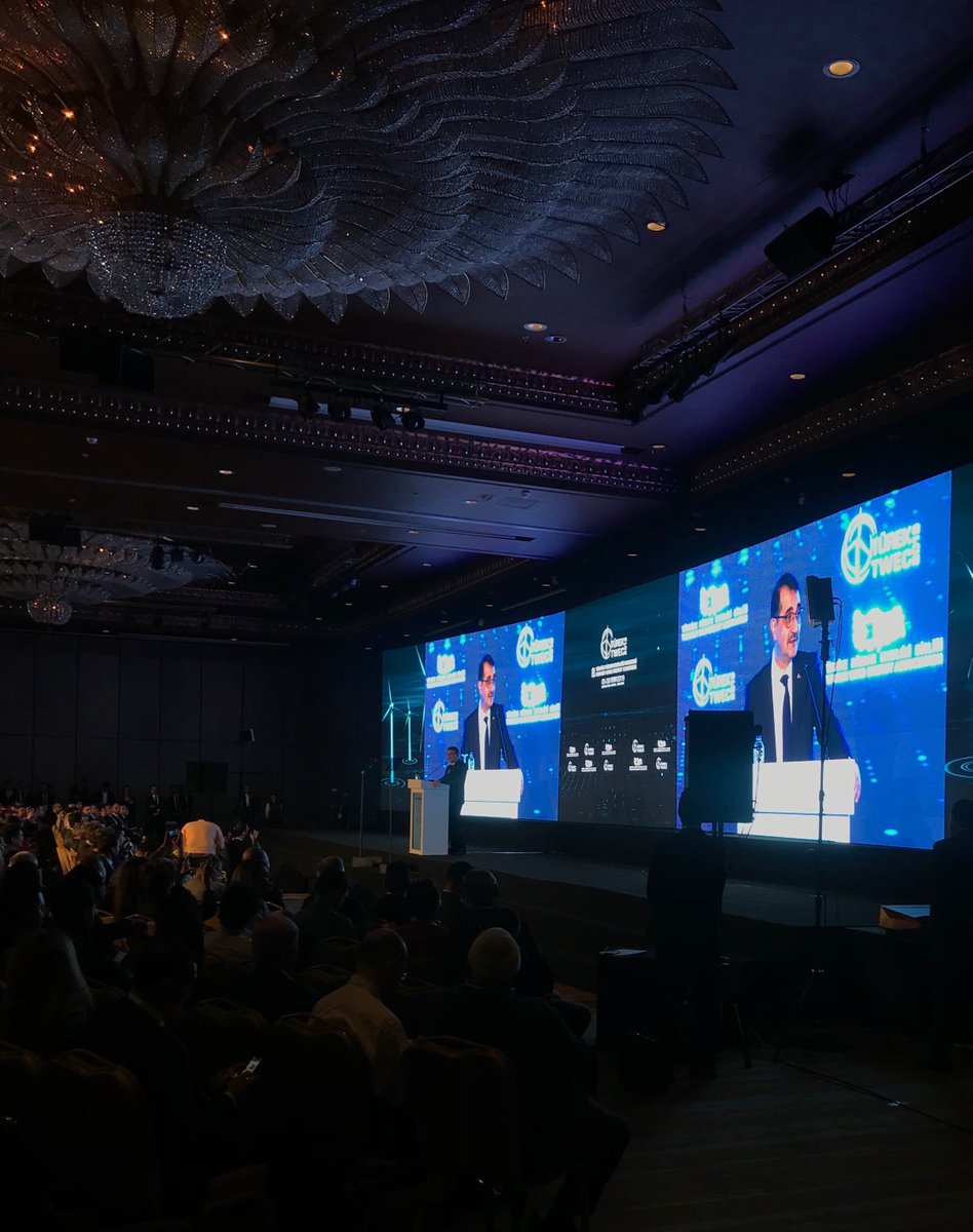 Türkiye Rüzgar Enerjisi Birliği (TÜREB) tarafından düzenlenen 8. Türkiye #RüzgarEnerjisi Kongresi başladı. Rüzgar enerjisinin tüm konularının ele alındığı etkinlikte bizde varız.#TÜREK2019 #TÜREB #rüzgarenerjisi #rüzgarkongresi #yenilenebilirenerji #tilakompozit