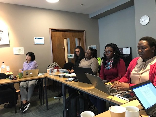 AnthroAMR's tweet photo. @DrKomatra @nfortane The room is packed with my fave anthros: Well hi there @susannaiga, @MiriamKayendeke, Christine Nabirye and Thitima Urapeepathanapong!!! https://t.co/2uNg5dfdX1