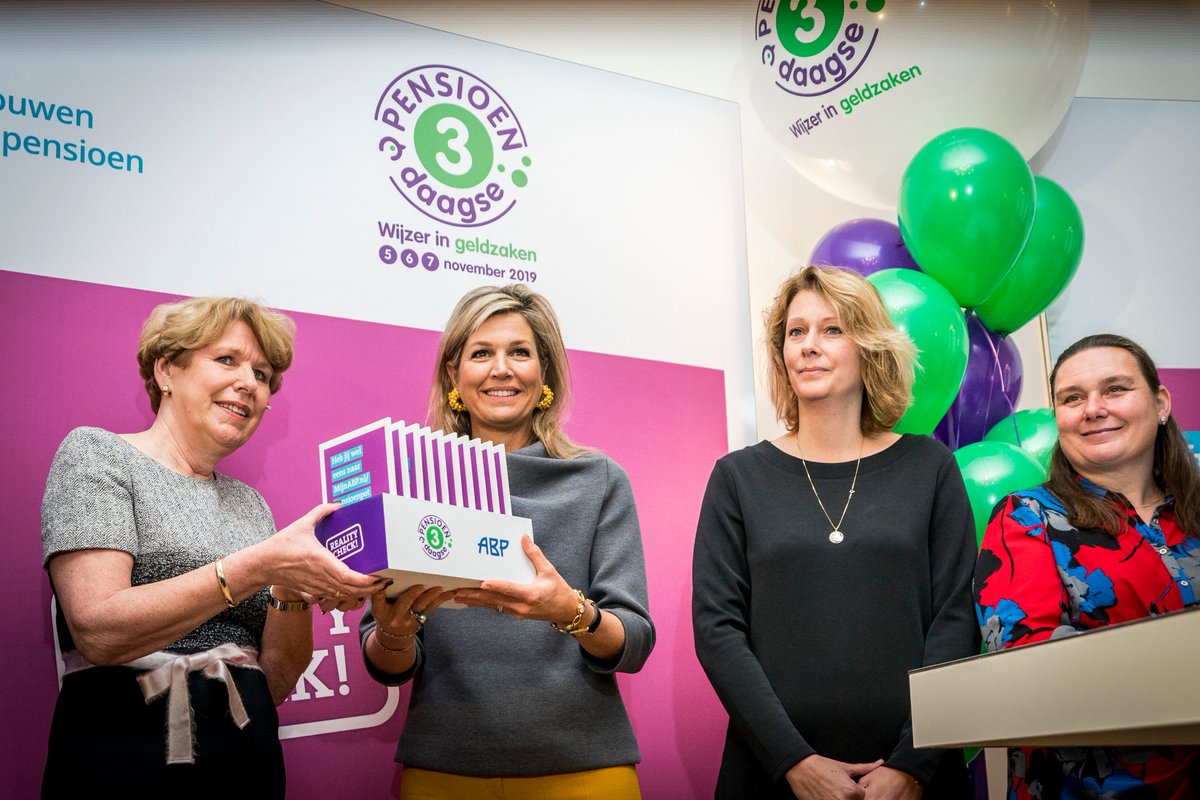 Wijzeringeld's tweet photo. PERSBERICHT: Vanochtend is de Pensioen3daagse officieel geopend door Hare Majesteit Koningin Máxima. Lees meer in het persbericht https://t.co/XgfmwmrdOy #pensioen3daagse #p3d #persbericht @abppensioen @koninklijkhuis https://t.co/recLZfVNAx
