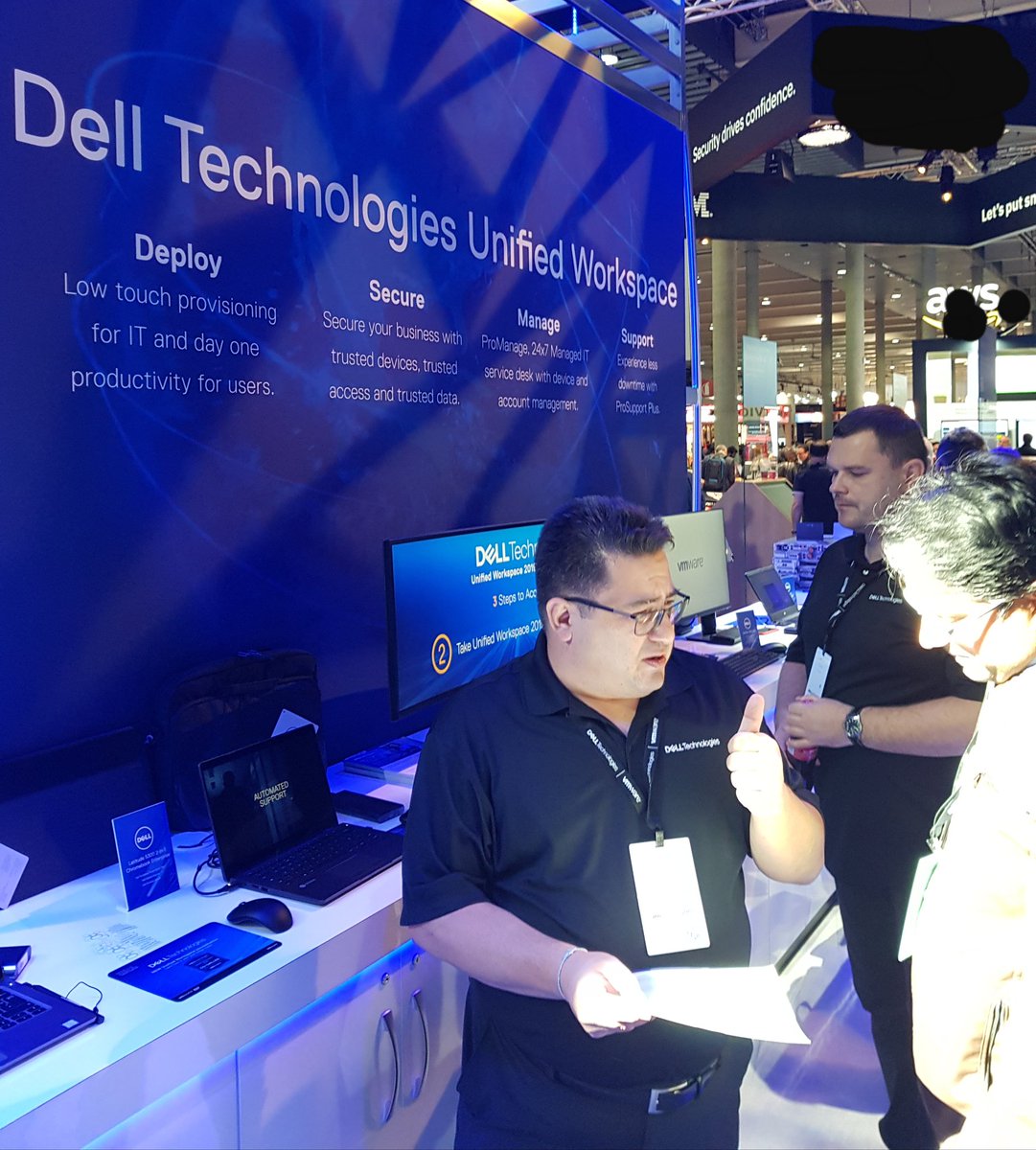 VMSkills's tweet image. The @DellTech legend @mkaptano on the stand at #VMworld2019 educating customers on #UnifiedWorkspace Deploy, Secure, Manage, Support