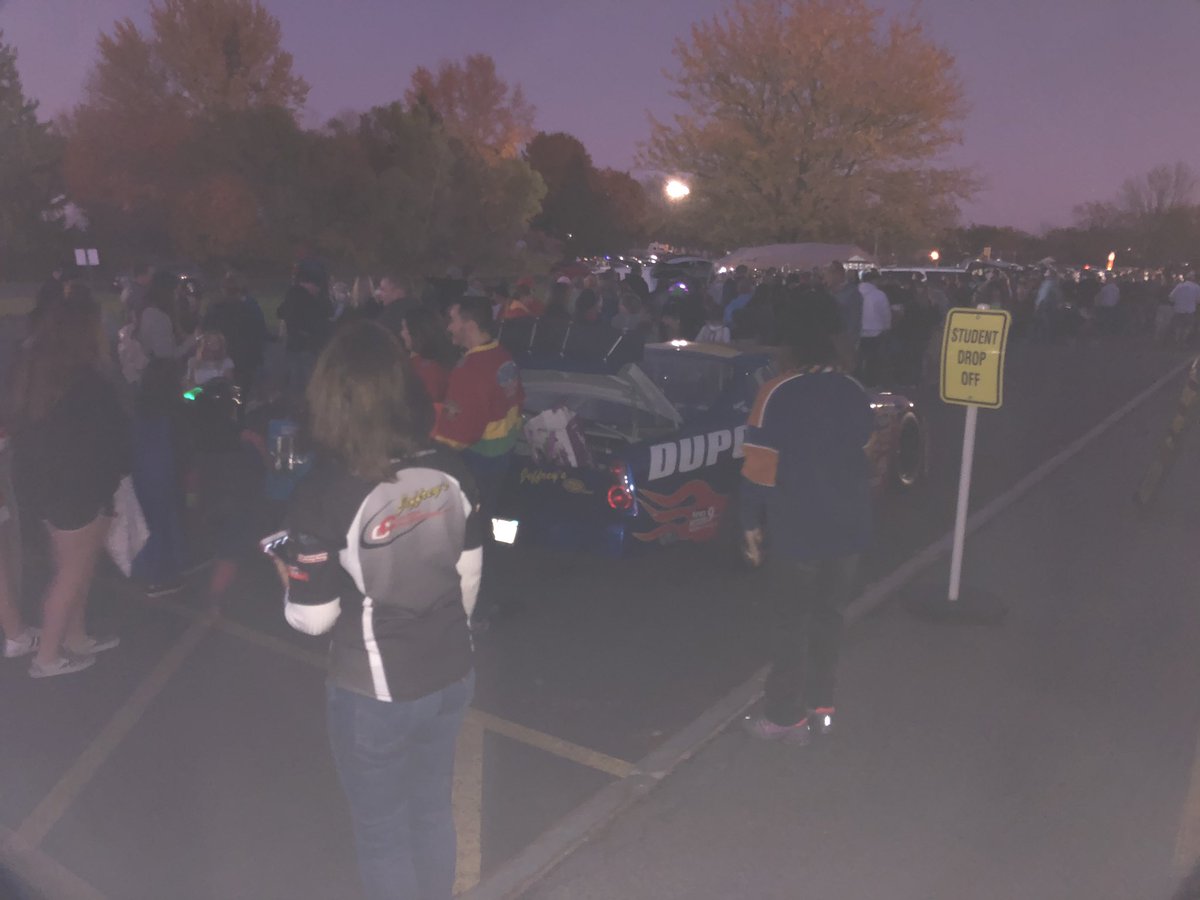 JeffsAutoBody's tweet image. My son and his girlfriend had the very best trunk and treat display at this Halloween’s elementary school event in Baldwinsville NY! Great to get the old DuPont 24 out of the trailer.