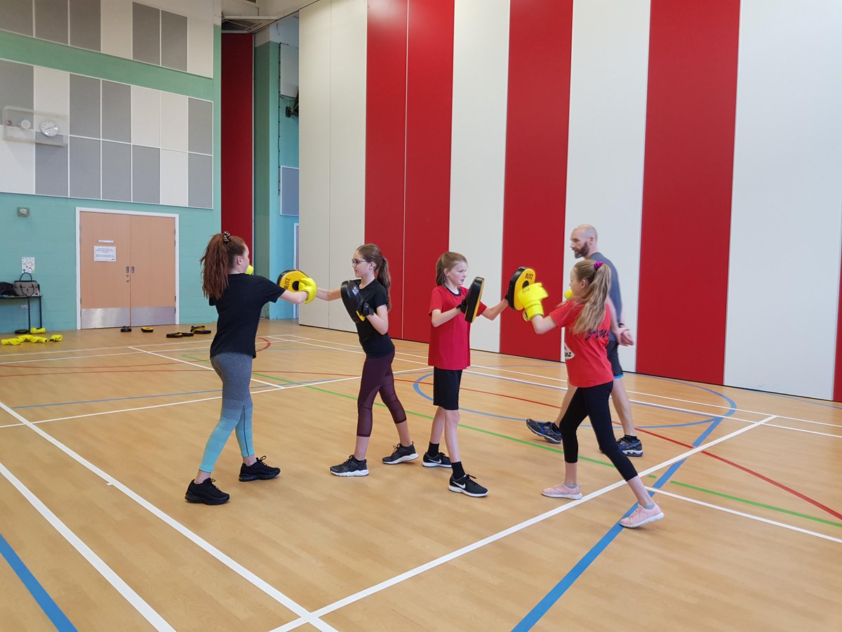 ASAberdeenshire's tweet image. Fancy getting fitter and trying something new? Boxercise Fitness @SchKintore could be for you!

Spaces for P4-P7 pupils Wednesdays 8am in the school gym hall. Contact Lynsey.coutts@aberdeenshire.gov.uk for a consent form

#ActiveSchoolsKemnay #DevelopsSkills #ImprovesActivity