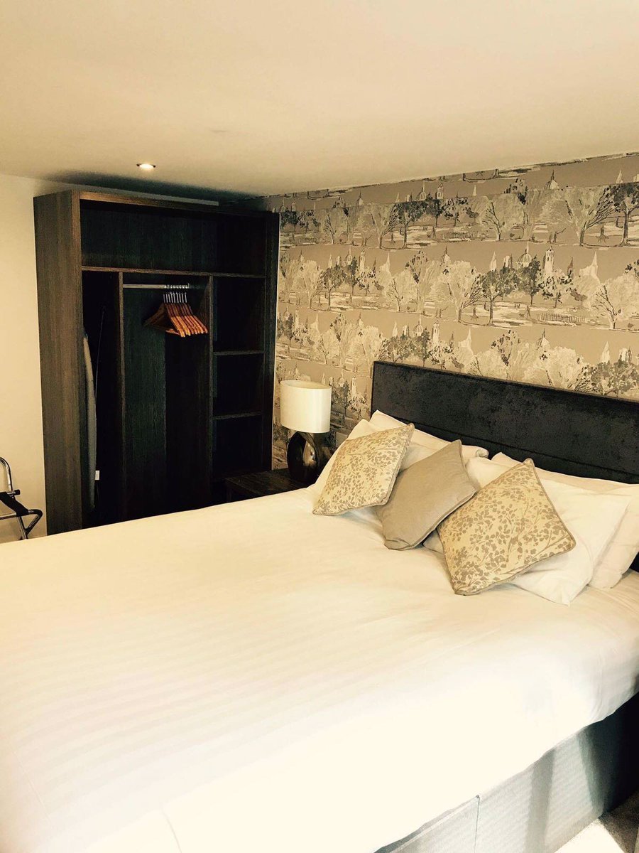 SlatersCInn's tweet image. Our comfortable Courtyard rooms can be booked online ow.ly/3XIr50wUuH5 why not say with us for your anniversary, birthday or any other special occasion