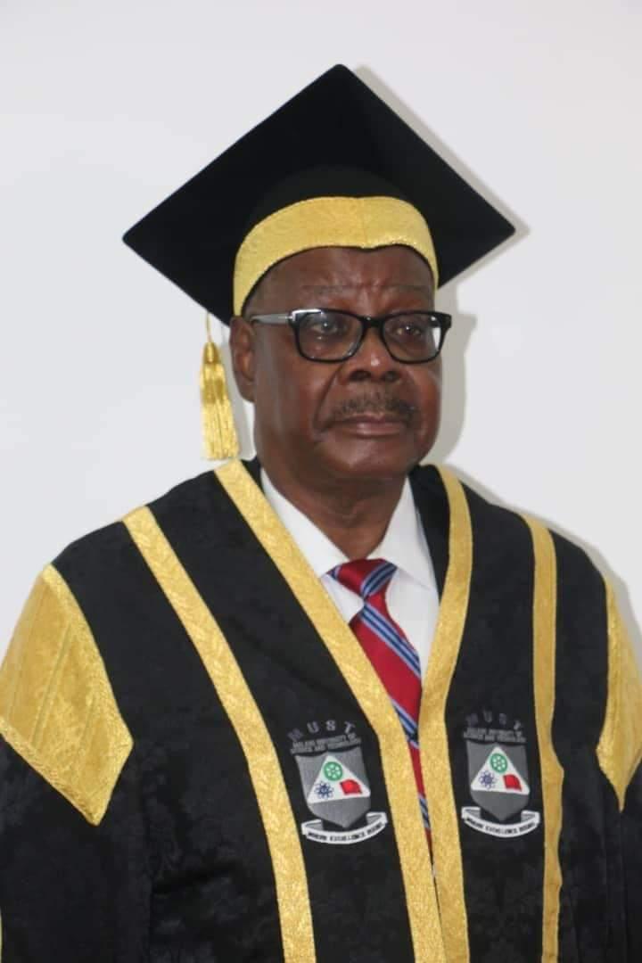 MalawiGovt's tweet photo. The Spirit of the Malawi We Want - Speech By His Excellency President Professor Peter Mutharika at the first Graduation Ceremony of Malawi University of Science and Technology, Tuesday, 5th November 2019 @APMutharika
@MwNewsAgency @MarkBotomani 
https://t.co/Je7xDIrbk4 https://t.co/wAvQTAhFhj