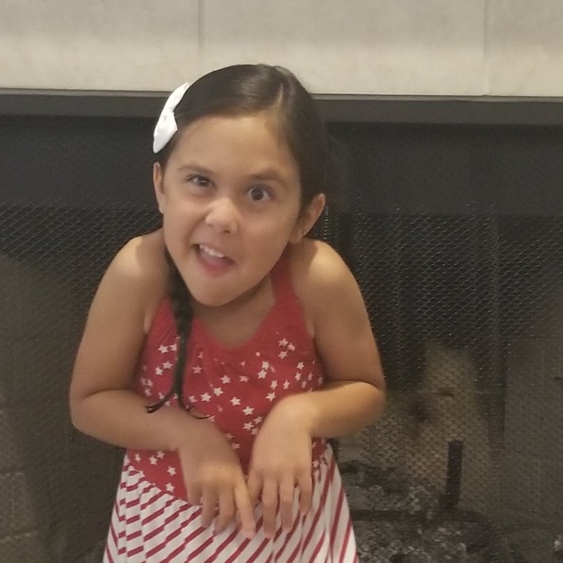TGutierrezPYP's tweet photo. My beautiful daughter makes me laugh every day. Her outgoing and funny personality brightens my day. #GratefulSWES https://t.co/RvWs8vZ75u