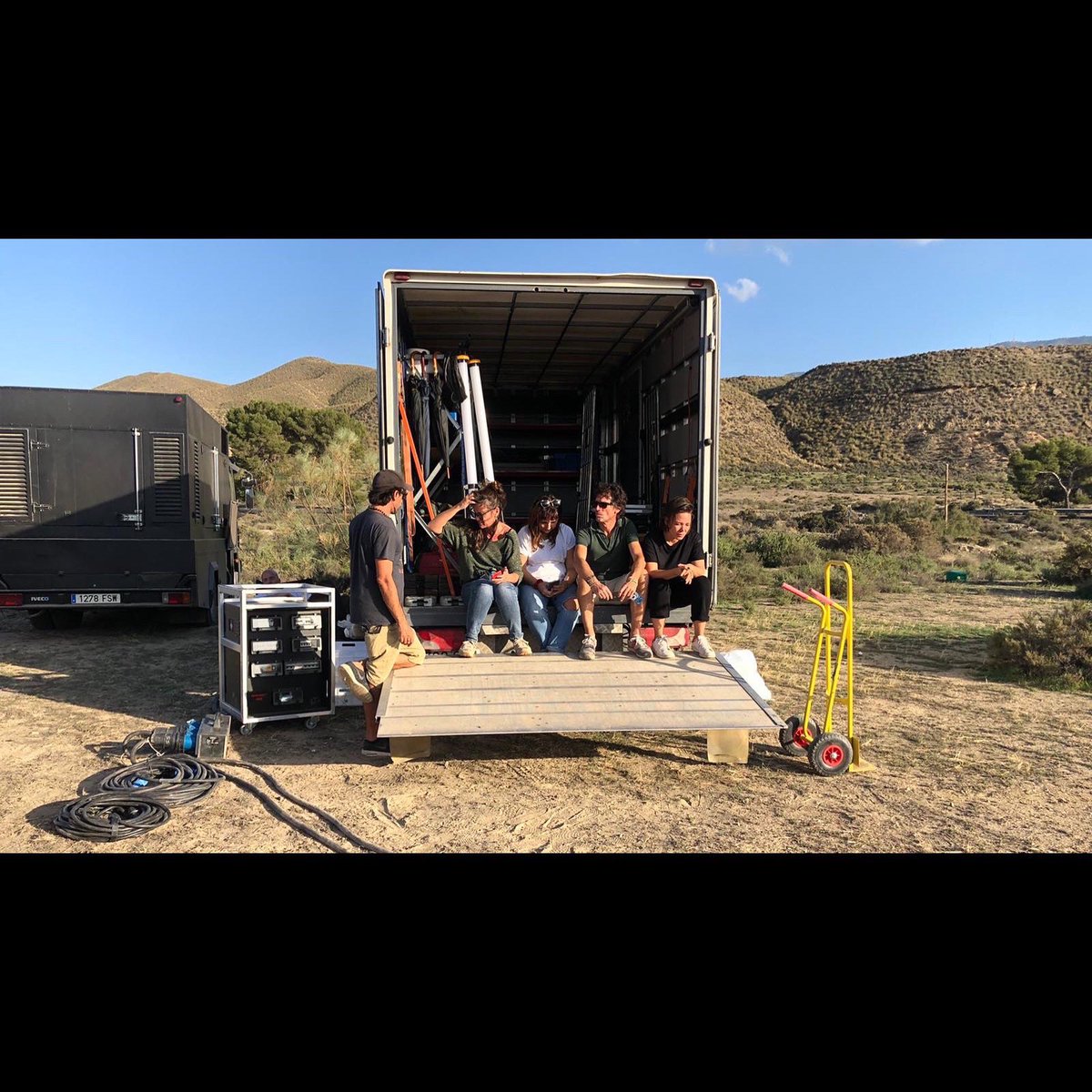 MendipsProducti's tweet photo. We also love these moments with the team!
——
#mendipsproductions #makingofshoot #productioncompany #productioncompanies #productionteam #filmmaking #behindthescenes #commercialshoot #commercialproduction #filmcrew #setlife #filmlife https://t.co/WOTaddf0wt