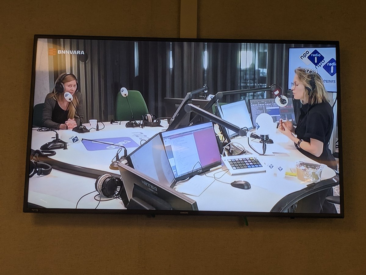 Oproep van wetenschappelijk medewerker <a href="/merel_arianne/">Merel van Mansom, PhD</a> van  Helpwanted.nl bij <a href="/denieuwsbv/">De Nieuws BV</a>:

Ben jij slachtoffer van financiële afpersing met naaktbeelden? Help ons de hulpverlening te verbeteren. Wij horen graag jouw verhaal via helpwanted.nl/onderzoek.