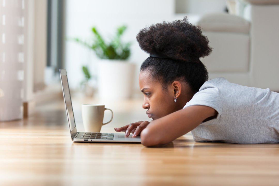 bogu_work's tweet photo. Thousands of South Africans work from home... Is there a better way to work? #Freelancing
Join Bogu today and work at your own pace, in your own space! 
https://t.co/Bauh1qpJqG https://t.co/Q1tnTsaTWB