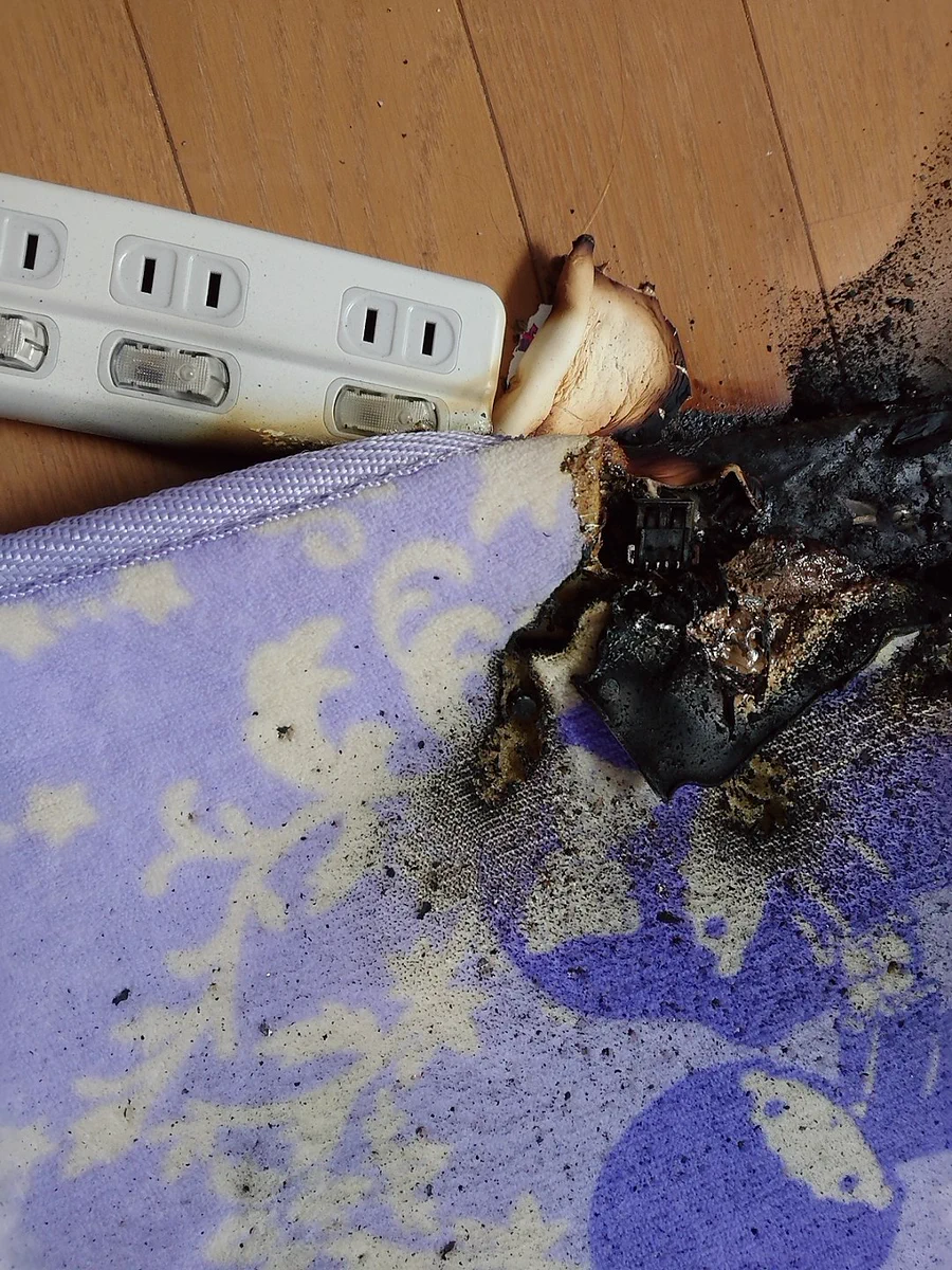 【注意】モバイルバッテリーが爆発!？対策すべきこととは？