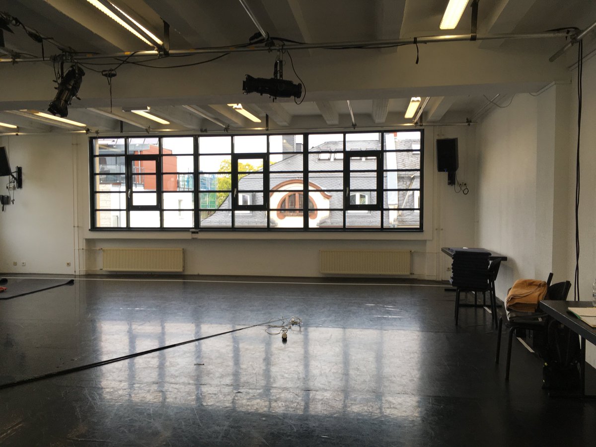 unchartereduk's tweet photo. Day 2 of my Mousonturm residency developing our Crash Course in Cloudspotting script. The empty studio awaits! Want to participate? Get in touch https://t.co/VWOaZ5u2Hu #hiddendisability #chronicpain #rest2020 #disabilityart #camdenalive https://t.co/4Vi7KC0SoN