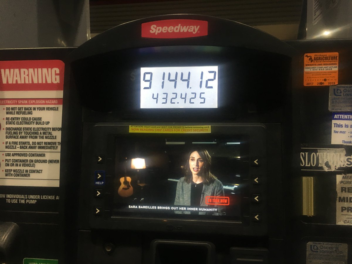 juunianalog's tweet photo. @Speedway you have faulty equipment that charged me without any fuel being pumped! What's worse - the attendant got hostile &amp; accused me of "swiping" the pump. Guess what they did next....called the police on ME! Your janky equipment stole my $$$ and my time. https://t.co/9mouFZphgF