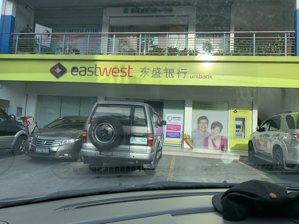 ThirdJonson2's tweet photo. @eastwestbanker bawal pala maki cr sainyo pag nag withdraw lang sa atm? eastwest bank mayon branch paki sabihan naman gwardya nyo na wag naman ipagdamot kahit cr lang! https://t.co/RxM0IEW0MI