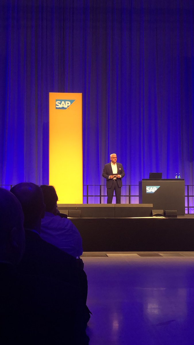 Eröffnung des SAP-Infotags Lager- und Transportmanagement.
Besuchen Sie uns auf unserem Stand in der begleitenden Fachausstellung