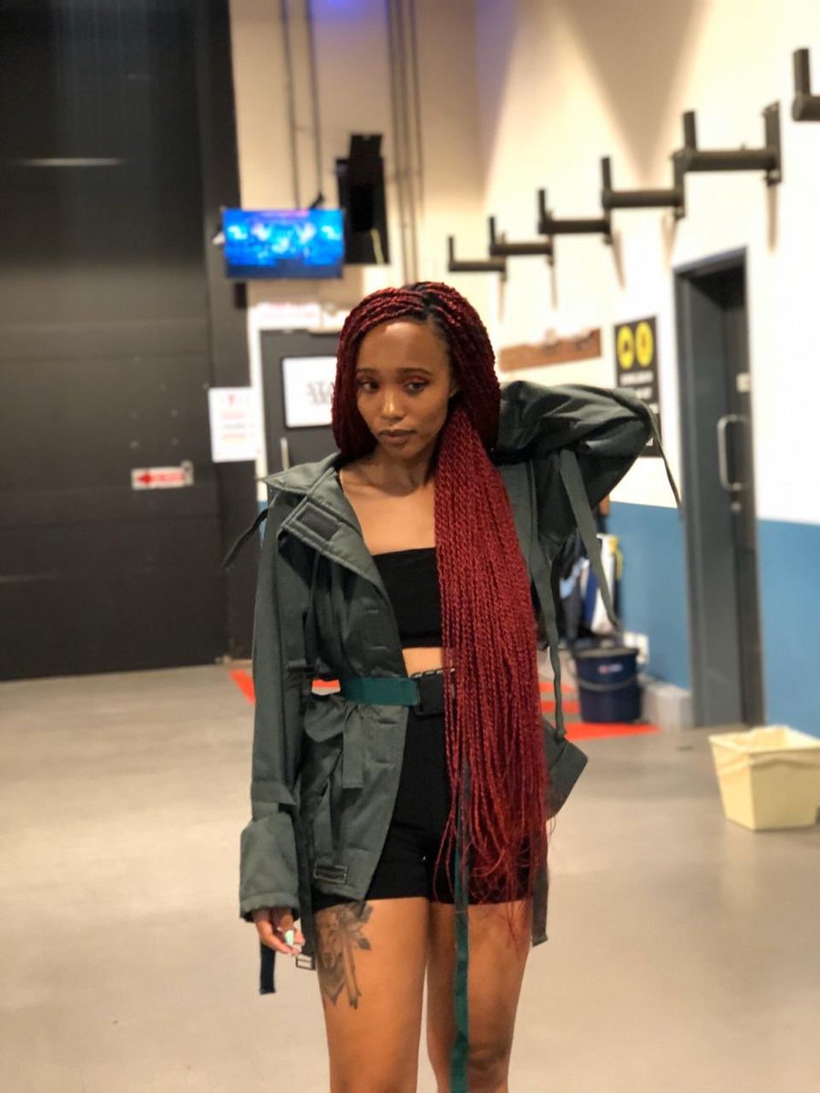 20FixStreet's tweet image. The @LegendaryCrisp jacket and set.
Jacket: R700
Black set: R500
Belt: R200