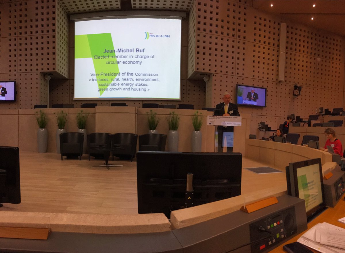 S_Vanhamaki's tweet photo. @JMBUF opening the #BIOREGIOproject 6th interregional event in #Nantes #paysdelaloire emphasising the importance of #bioeconomy. @interregeurope @LAMKfi @PHliitto #circulareconomy #biobasedcirculareconomy #AC3A https://t.co/4S4vZSnnPX