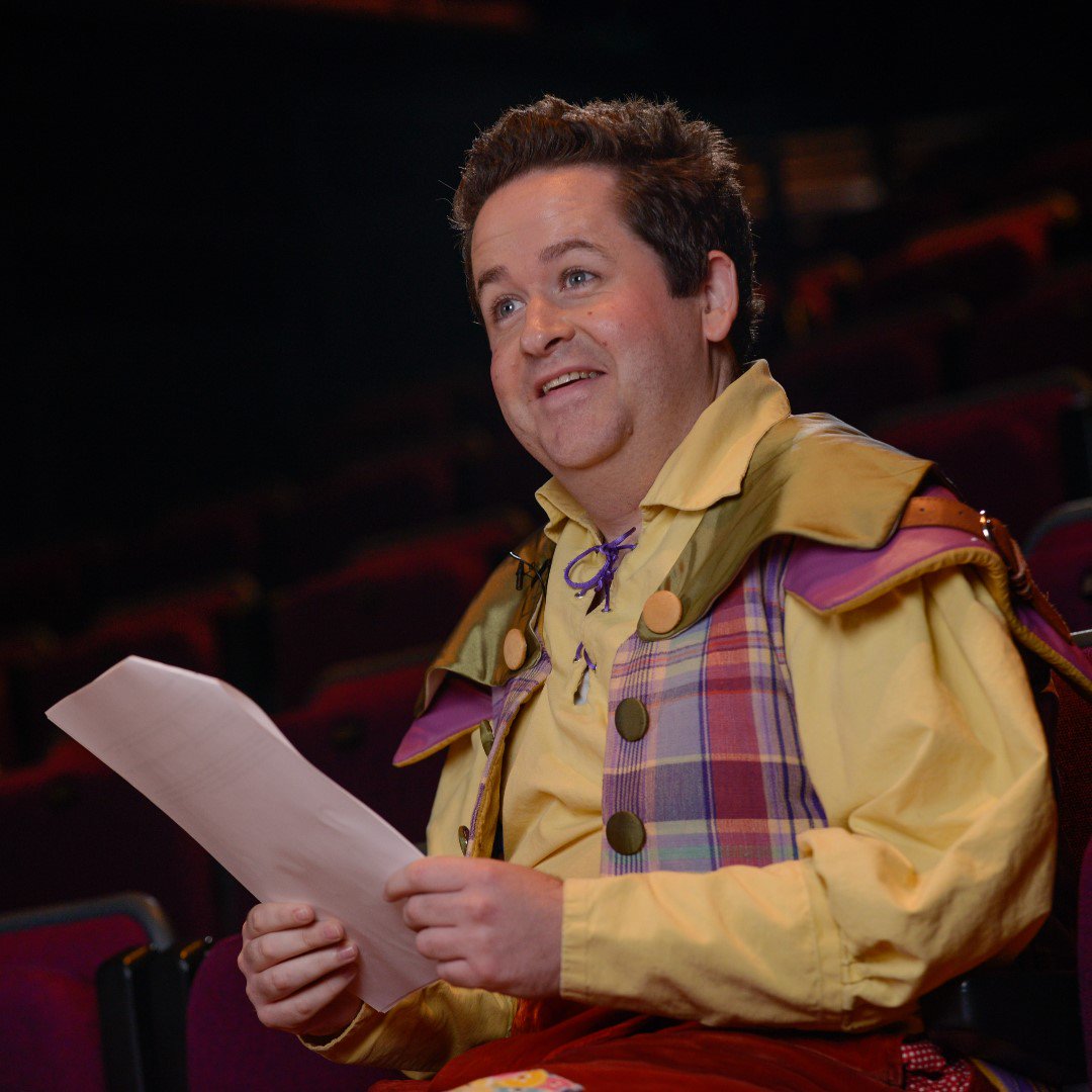 Imagine_Theatre's tweet photo. When you remember itโs only 1 month to go until the Opening Night of โBeauty & the Beastโ at @EdenCourt!๐
#Panto #PantoSeason #Panto2019 #InvernessPanto #BeautyAndTheBeast #EdenCourt #EdenCourtTheatre #Inverness https://t.co/dfLhUYri5Y