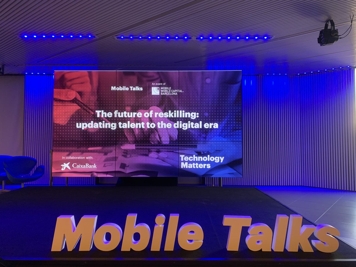 piposerrano's tweet photo. All ready for a new #MobileTalk! Today with amazing speakers like ⁦@adriabaques⁩ (⁦@IronhackBCN⁩), Sílvia Ciurana (⁦@caixabank⁩), Laura Carnicero (⁦@tuSEAT⁩) and ⁦@SteveBoese⁩ https://t.co/FKAFpxStOg