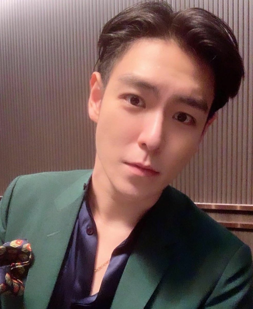 Kvip A Twitter Handsome Top I Saved Before He Deleted