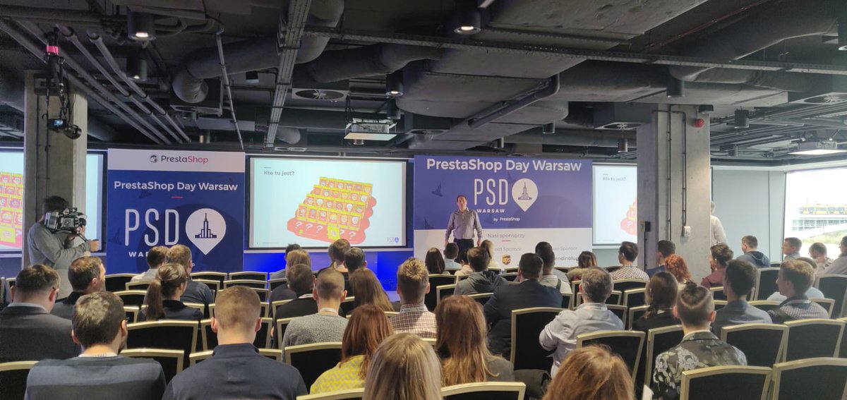 PrestaShop tweet media