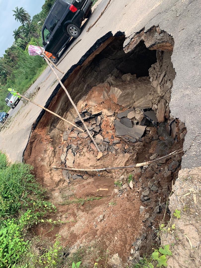 I mean,how can a Governor of  @ekitistategov explain this on state road while he is busy begging  @akin_adesina of  @AfDB_Group to finance a monumental waste of an airport, built on debt credited to our children’s generation while farmers can’t get their goods to the farm by road?