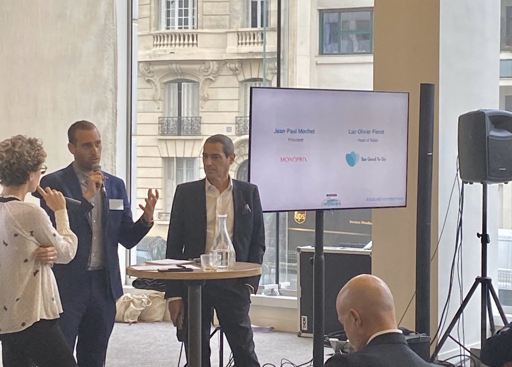 Jean-Paul Mochet, Président de <a href="/Monoprix/">Monoprix</a> et <a href="/franprix/">Franprix</a> « La Grande Cause permet d’aller plus loin, d’embarquer tous nos collaborateurs, partenaires, clients, pour que cela bouge » avec Luc-Olivier Pieret de @TooGoodToGo_Fr #ActionEnvironnement ▶︎ bit.ly/2PKQD8V