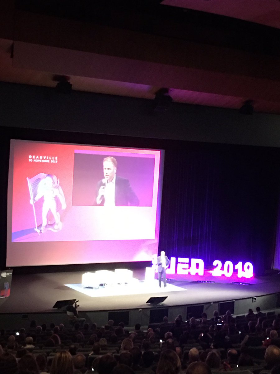 so_godard's tweet photo. #UEN2019 Une journée favorisant l’inspiration des dirigeants. C’est maintenant au @CID_Deauville. Lancement de cette journée par Pierre-Jean Leduc #medef https://t.co/36P4rMkBHq