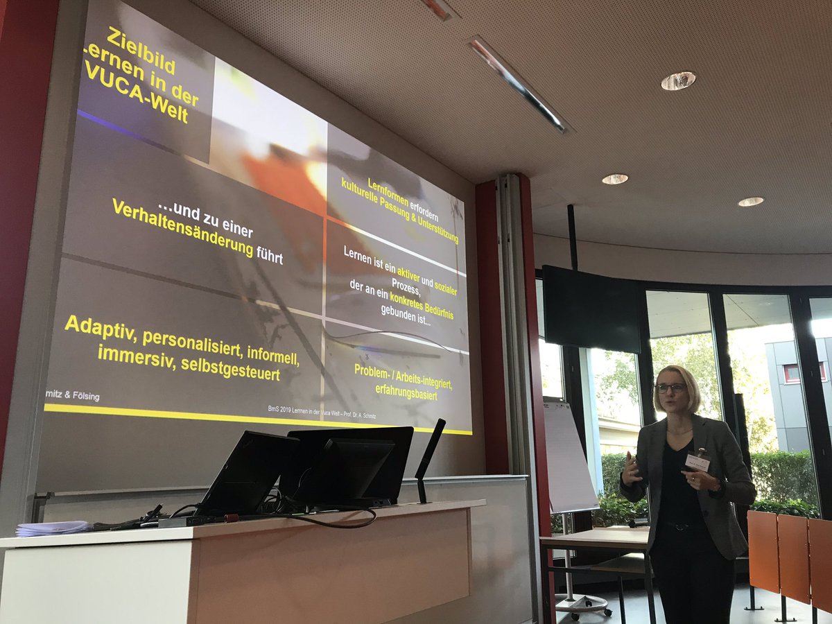 JansnetSocial's tweet photo. #lernen in der #VUCA Welt. Was passiert da um uns herum aus Studiensicht und welchen Fokus sollten wir im Lernen anstreben?

#businessmeetsscience #cl2025 https://t.co/VtS54lVuxS