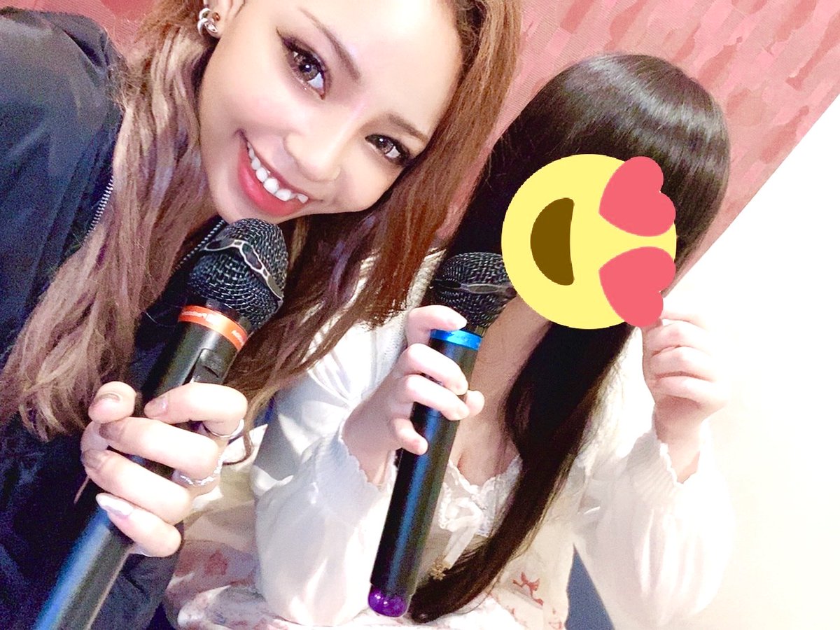 渋谷ギャルカフェ10sion 公式 縛りカラオケって楽しくない 歌手縛りとかサマーソング縛りとか アニソンもいいよなぁー ギャル ギャルカフェ ギャルが一番かわいい ぎゃるかわいい 渋谷 カラオケ Tokyo