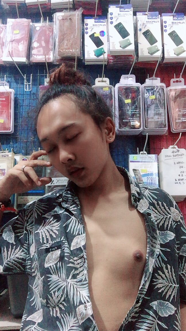 almaruef's tweet photo. 2 month in HRT hormon MtF #transwomen #transgender #usa #america #asian #japanese #story #journey #maletofemale #HRT #hormon https://t.co/LBhCvCc88m