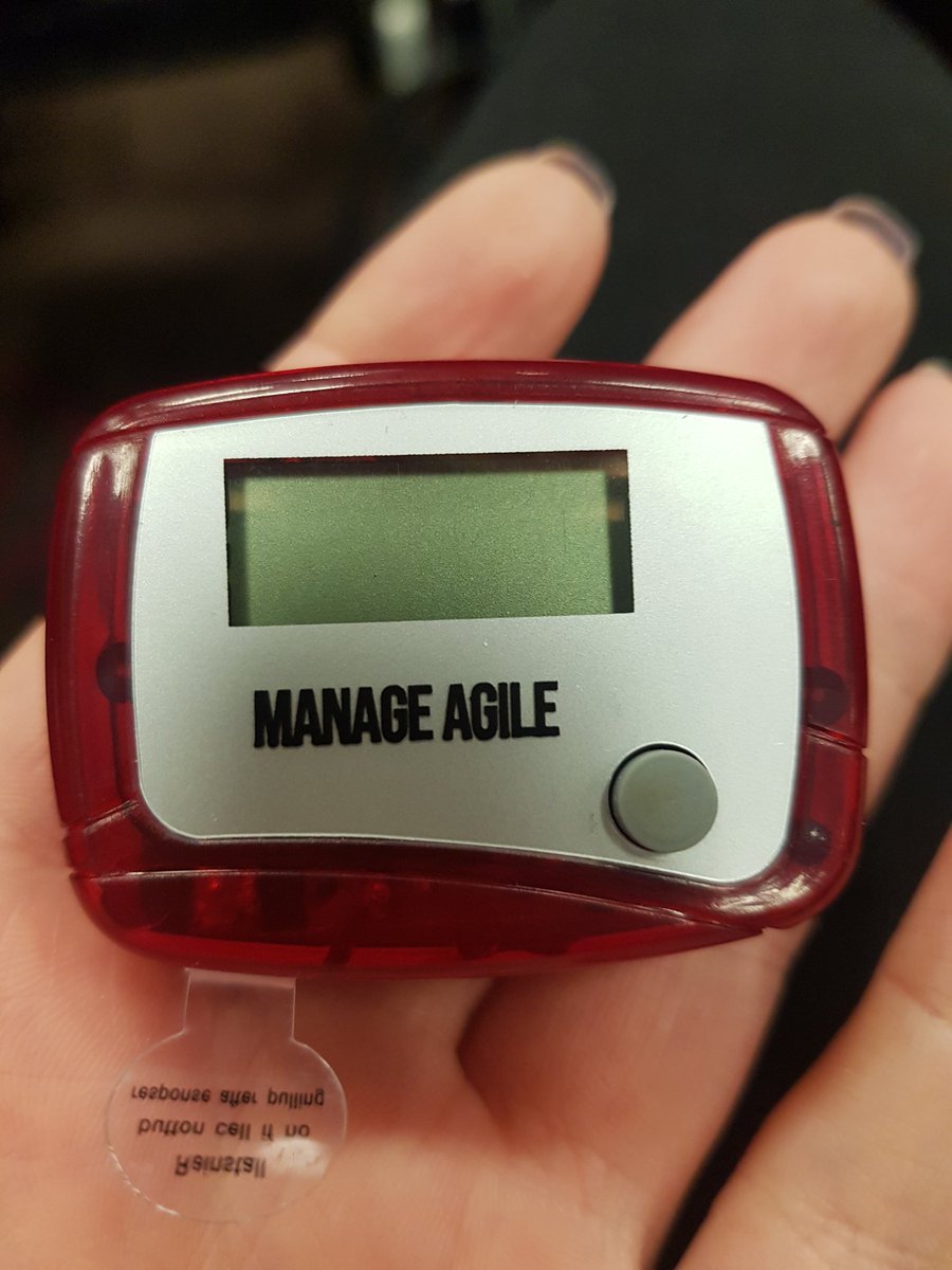 Full house bei der #MA2019AHA mit <a href="/OZilken/">Oliver Zilken</a>, <a href="/sudanjackson/">Sandy Cortez</a>, <a href="/ChereenHeinrich/">Chereen Heinrich-Cibis</a> Für die weiten Wege gibt es sogar einen Schrittzähler🚶‍♀️freue mich wieder als Speaker hier zu sein 🤩